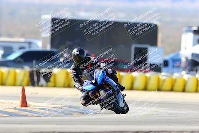 media/Feb-12-2022-SoCal Trackdays (Sat) [[3b21b94a56]]/Turn 2 (1045am)/